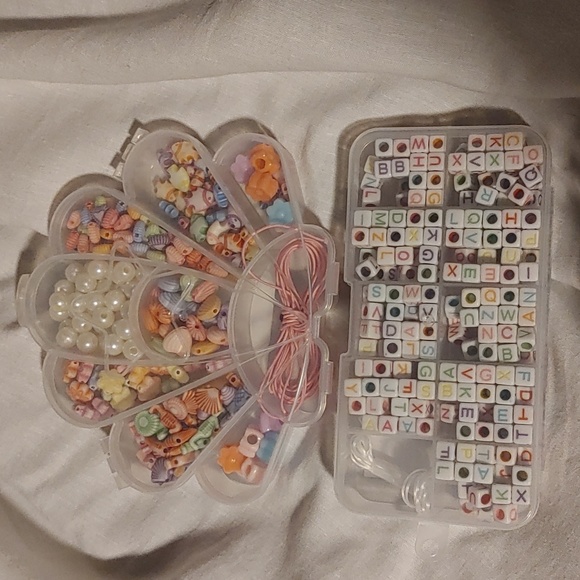Bead sets - Picture 1 of 1